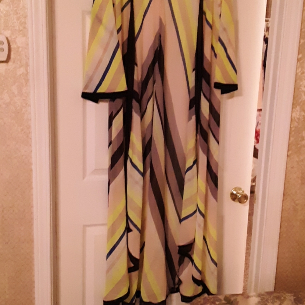 Torrid Stripped long kimono size 24